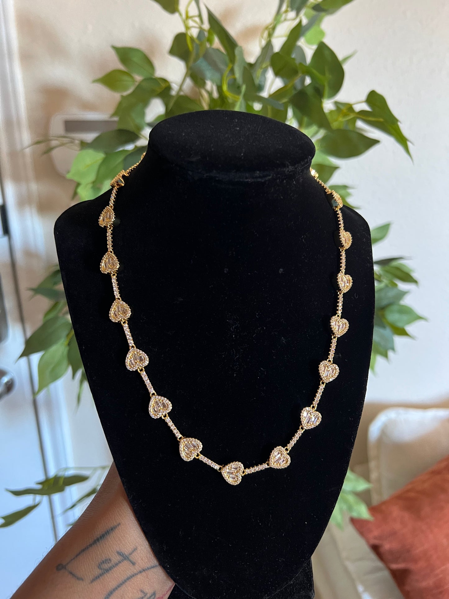 Pretty In Love Chain